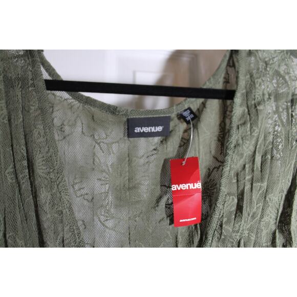 Avenue Sage Green Floral Stretch Lace Swim Cover Sz 30/32 NEW - Picture 3 of 3